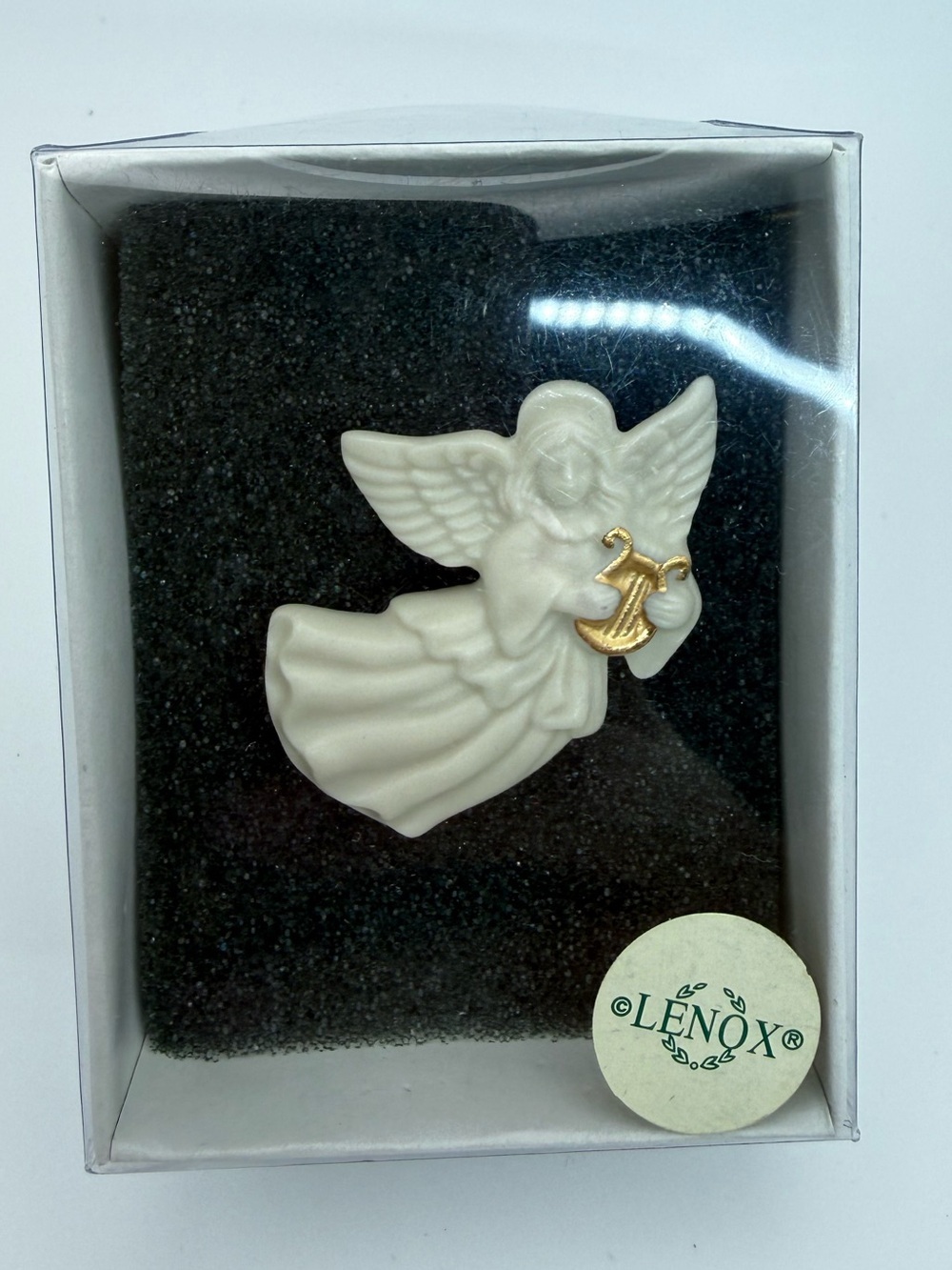 Lenox Fine Porcelain Angel Brooch Pin w/ Gold Lyre in Original Box